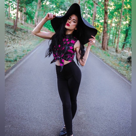 BM Venus Fly Trap Shirt - Picture 4 of 5